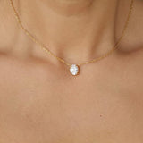 OVAL NECKLACE